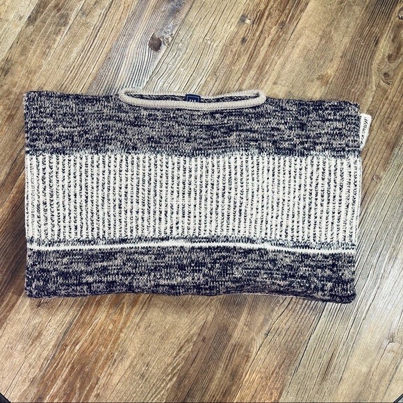 GAP One Size Multi Stripe Poncho - Picture 4 of 14